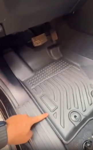 Clique para assistir o video do tapete bandeja 3D